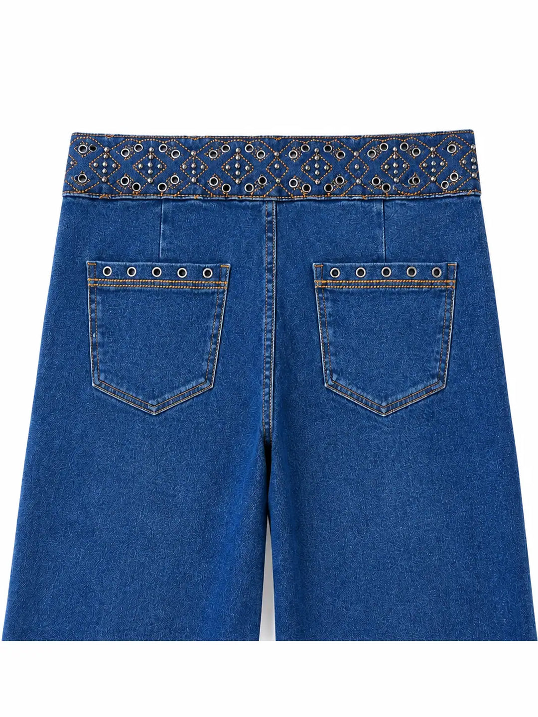 Jeans Rectos de Cintura Medio con Remaches y Bordados
