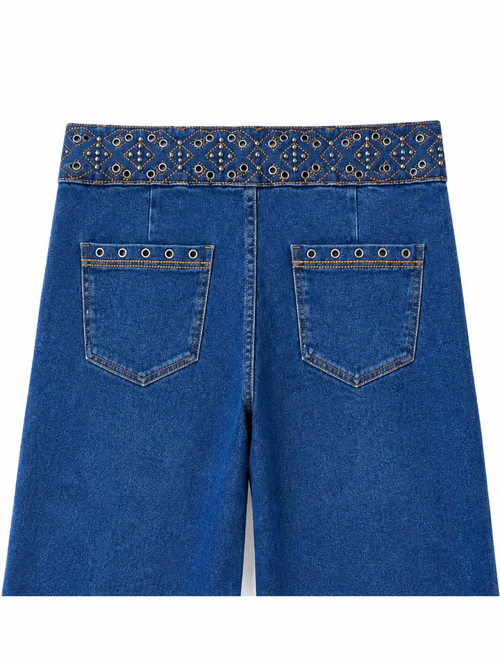 Jeans Rectos de Cintura Medio con Remaches y Bordados