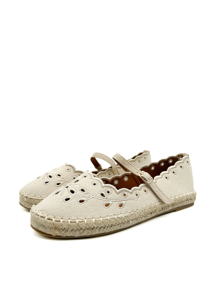 Espadrilles Mary Jane con Bordado Inglés y Acabado Artesanal