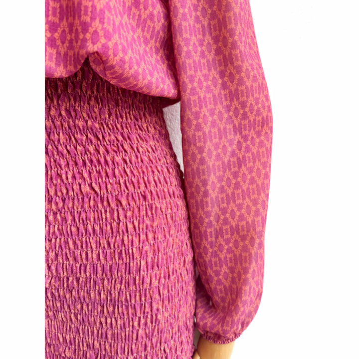 Vestido Dos Piezas con Estampado y Detalles Fruncidos