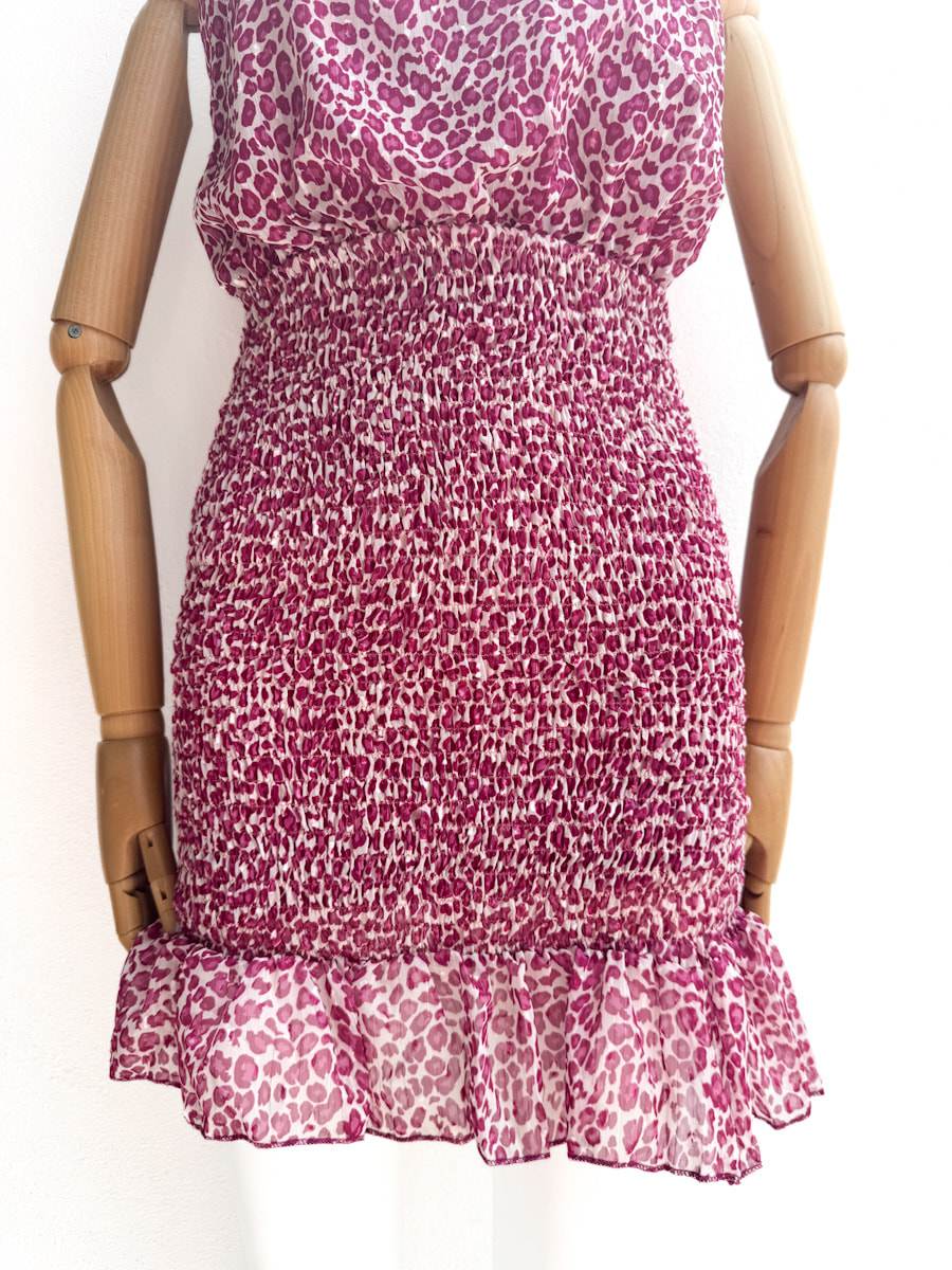 Vestido Corto Estampado con Cuello Halter y Volante