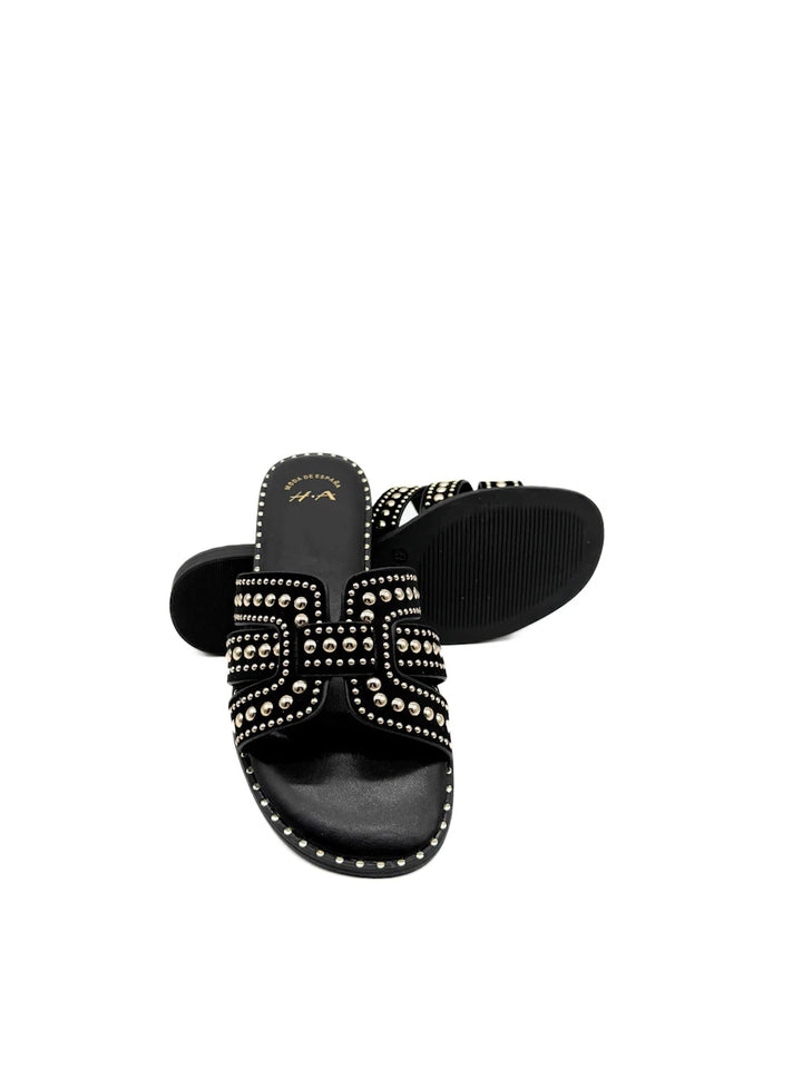 Sandalias Planas Tipo Pala con Tiras en H y Tachuelas Metálicas