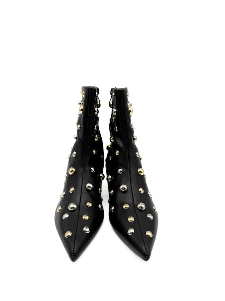 Botines Tacón Bajo Tachuelas Metálicas Corina M5636