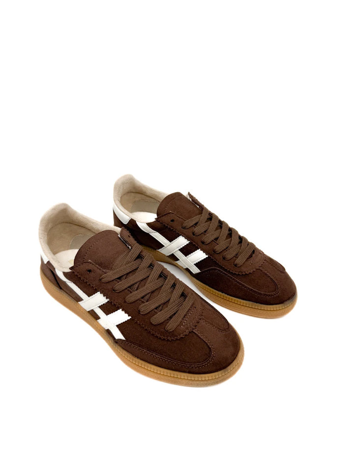 Zapatillas Casual de Antelina Estilo Retro Urbano - Nueva Colección
