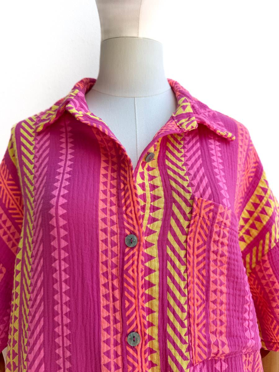 Conjunto Camisa + Short Estilo Étnico – Comodidad y Color para tu Verano