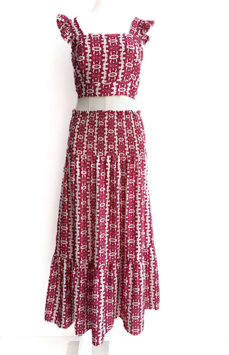 Conjunto Bohemio de Dos Piezas – Estampado Floral y Étnico Rojo única