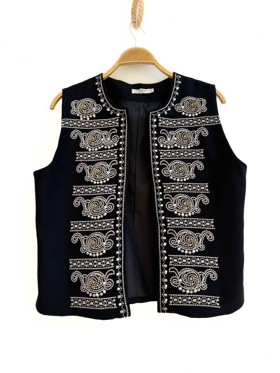 Chaleco CA5086 Bordados Negro