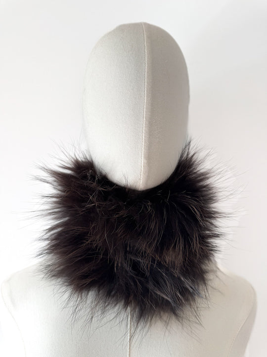 Cuello de piel natural de zorro – Elegancia y lujo para tus looks de invierno Marrón