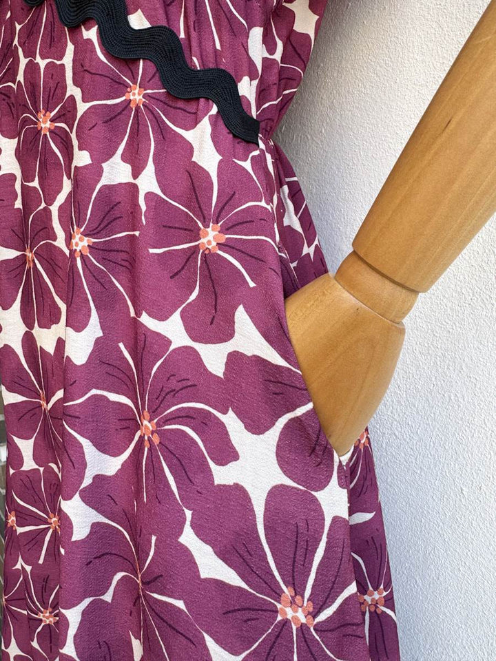 Vestido largo con estampado floral y bolsillos