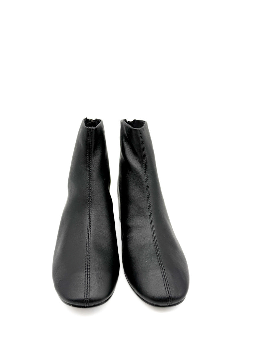 Botines de Tobillo con Tacón Cuadrado  Corina  M5870