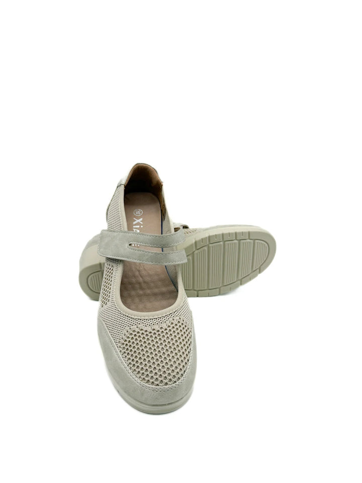 Zapatilla de Confort para Mujer con Cuña Ligera - Manoletinas Transpirables de Malla con Cierre de Velcro - Calzado Ergonómico Metalizado