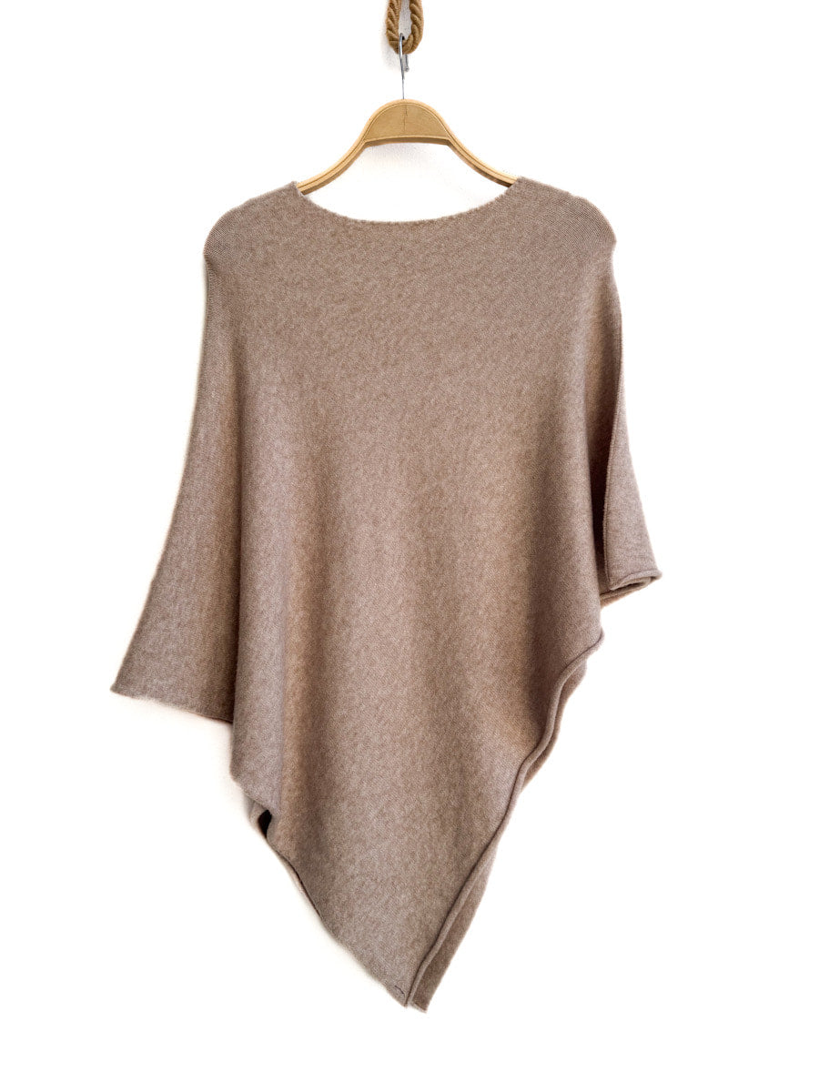 Poncho de Punto Asimétrico en Dos Colores: Beige y Marrón Beige Única