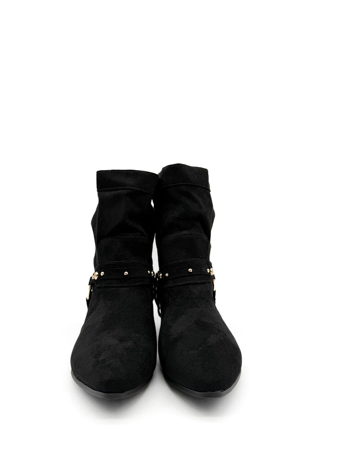 Botines Camperos de Ante con Arandela Metálica y Tachuelas