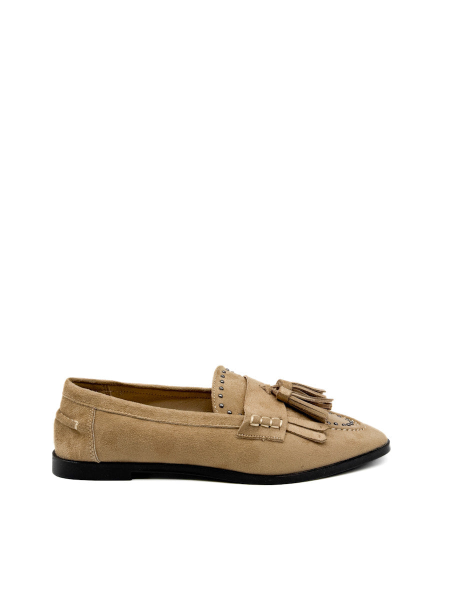 Mocasines de Borlas y Tachuelas Corina M5680