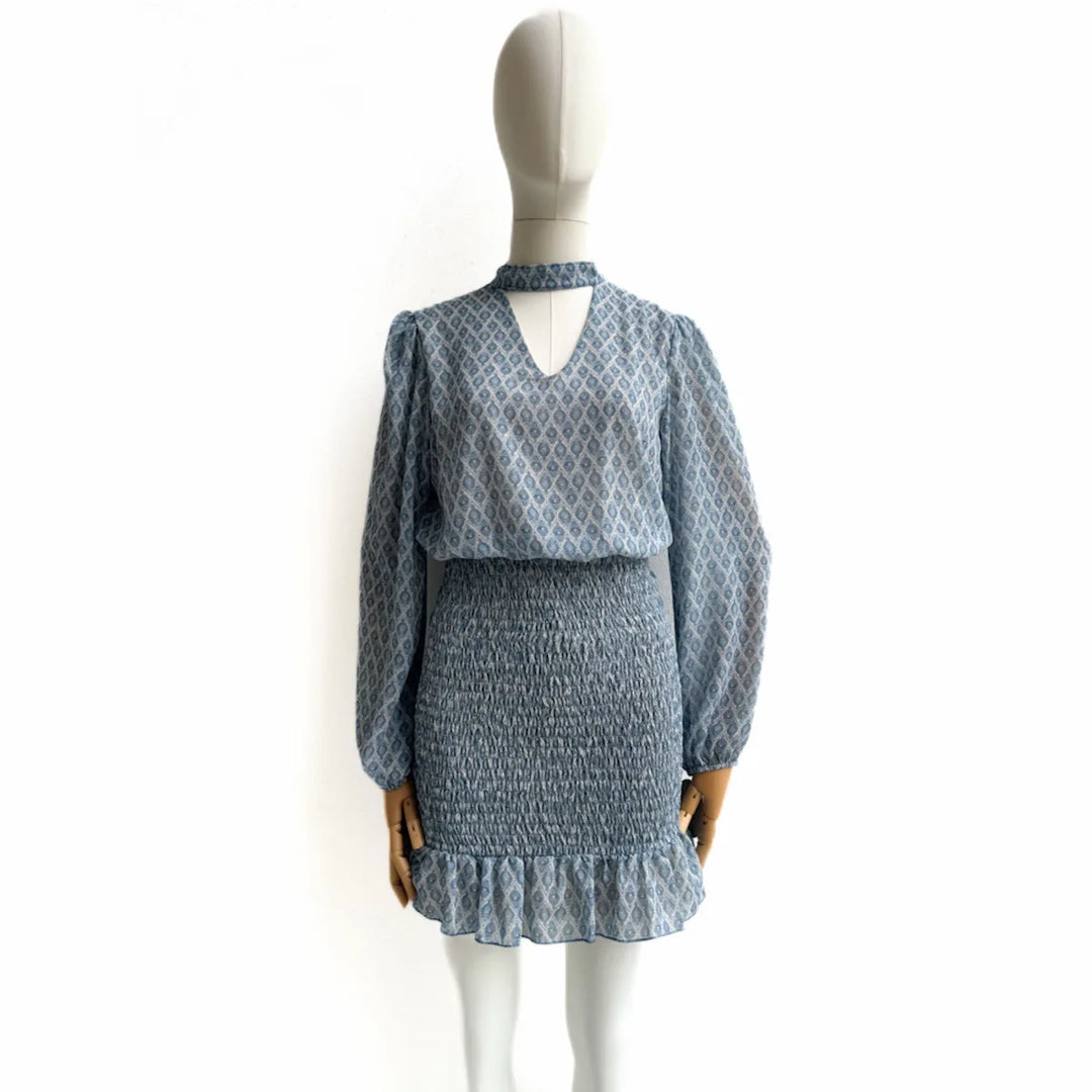 Vestido Dos Piezas con Estampado y Detalles Fruncidos