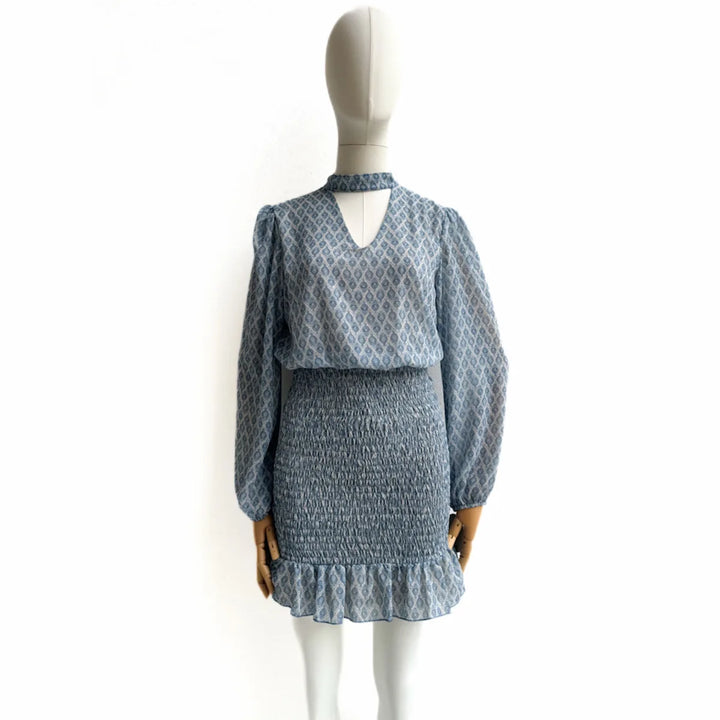 Vestido Dos Piezas con Estampado y Detalles Fruncidos