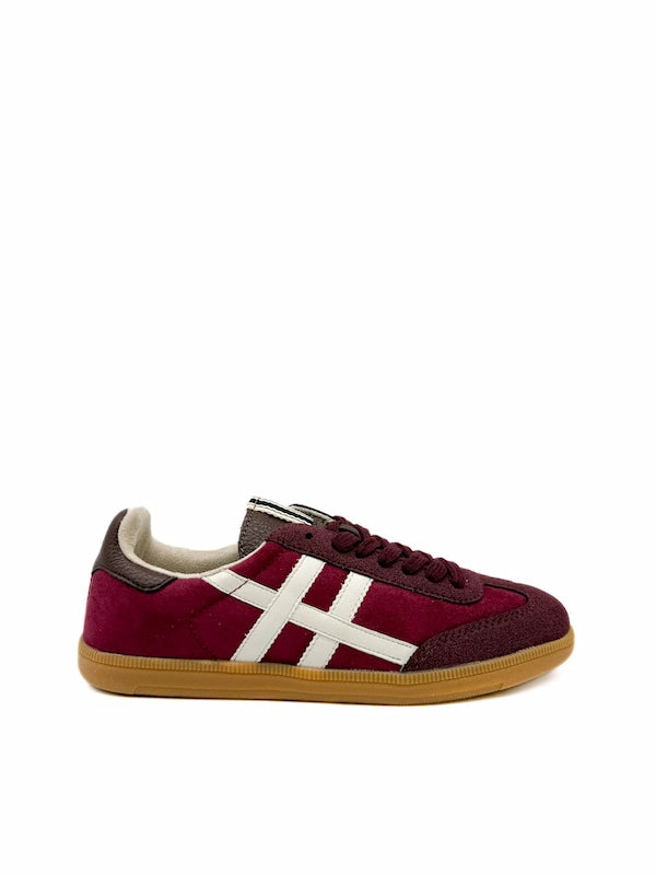 Zapatillas Deportivas de Antlina Bandas Blancas. Corina M5520 Burdeos