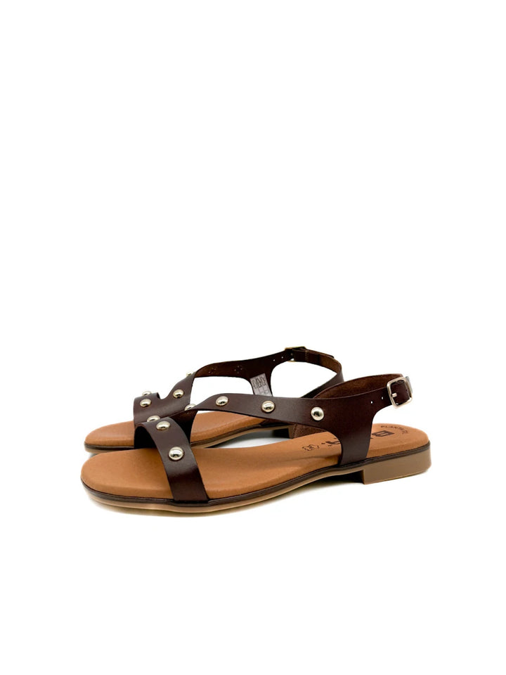Sandalias Planas de Piel con Tachuelas - Hechas en España - Planta de Gel Confort