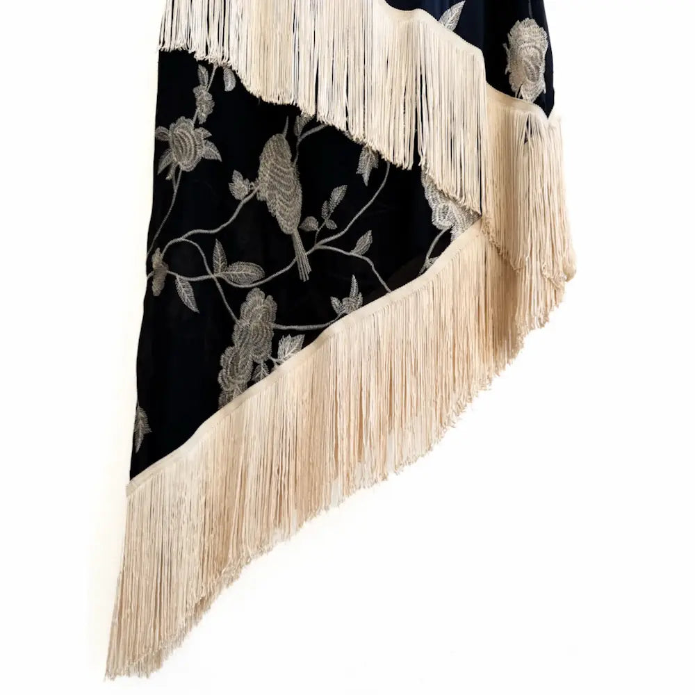 Falda con flecos y bordado floral LR38003