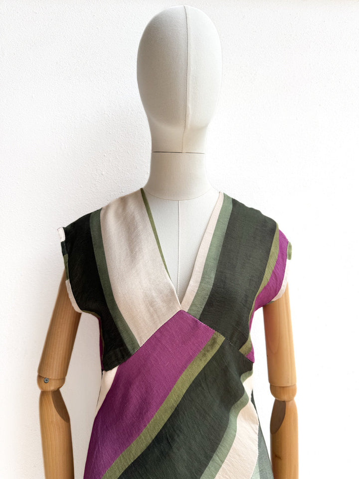 Vestido Midi de Rayas Asimétricas