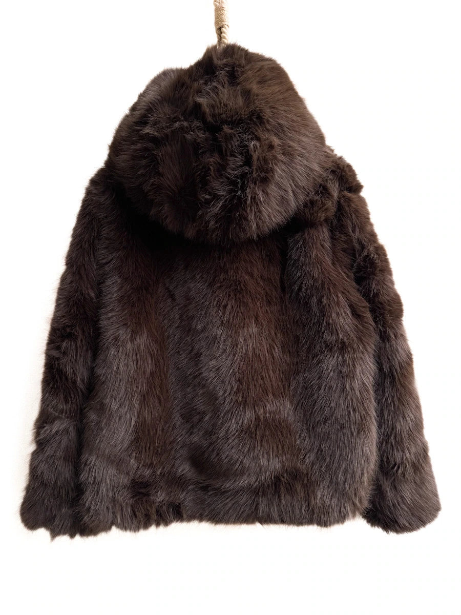 Chaqueta de Pelo Sintético Premium con Cuello Envolvente – Disponible en Marrón y Beige