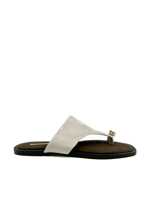 Sandalias Planas de Dedo Corina M5480 Taupe