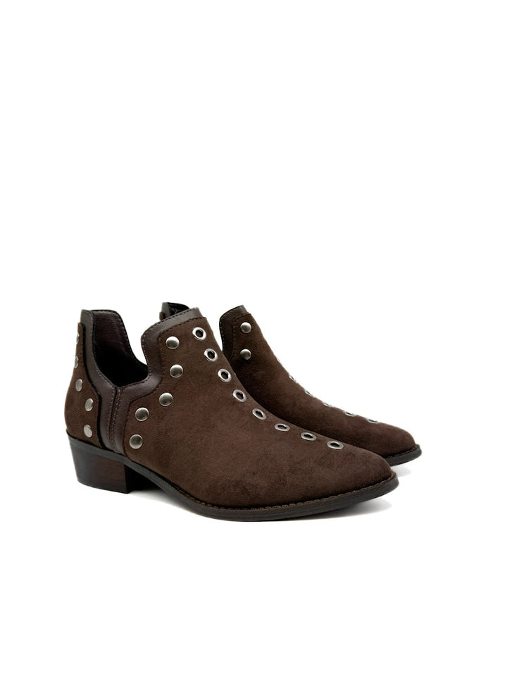 Botines cowboy con tachuelas y cremallera lateral
