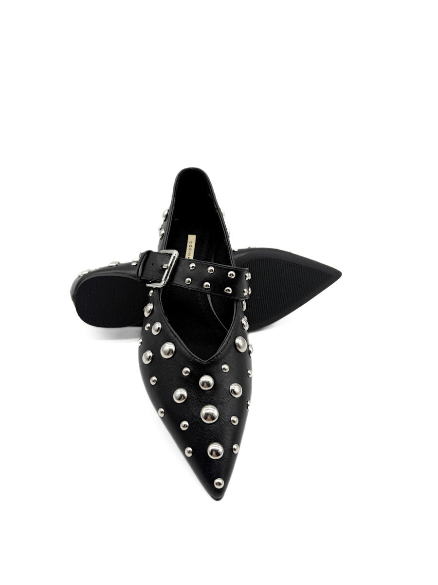 Zapatos Mary Jane con Tachuelas Corina M5635