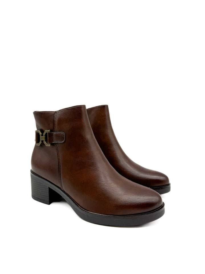 Botines con Tacón Grueso y Hebilla Decorativa