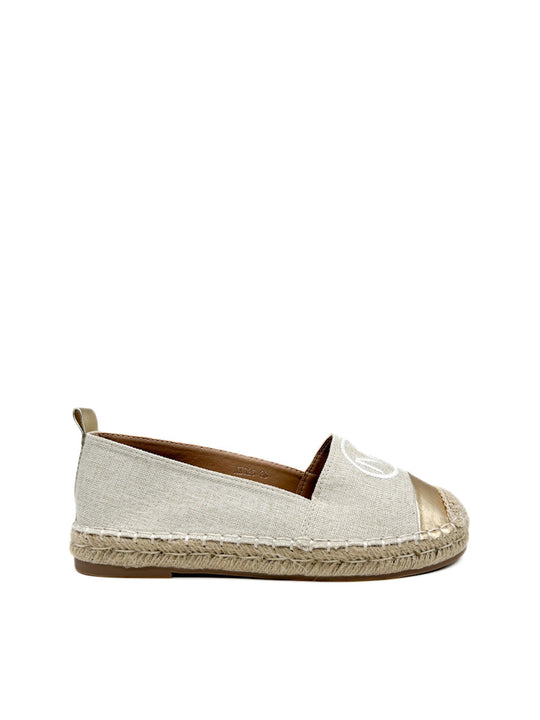 Alpargata Casual NK con Detalles Dorados y Acabado Artesanal Beige