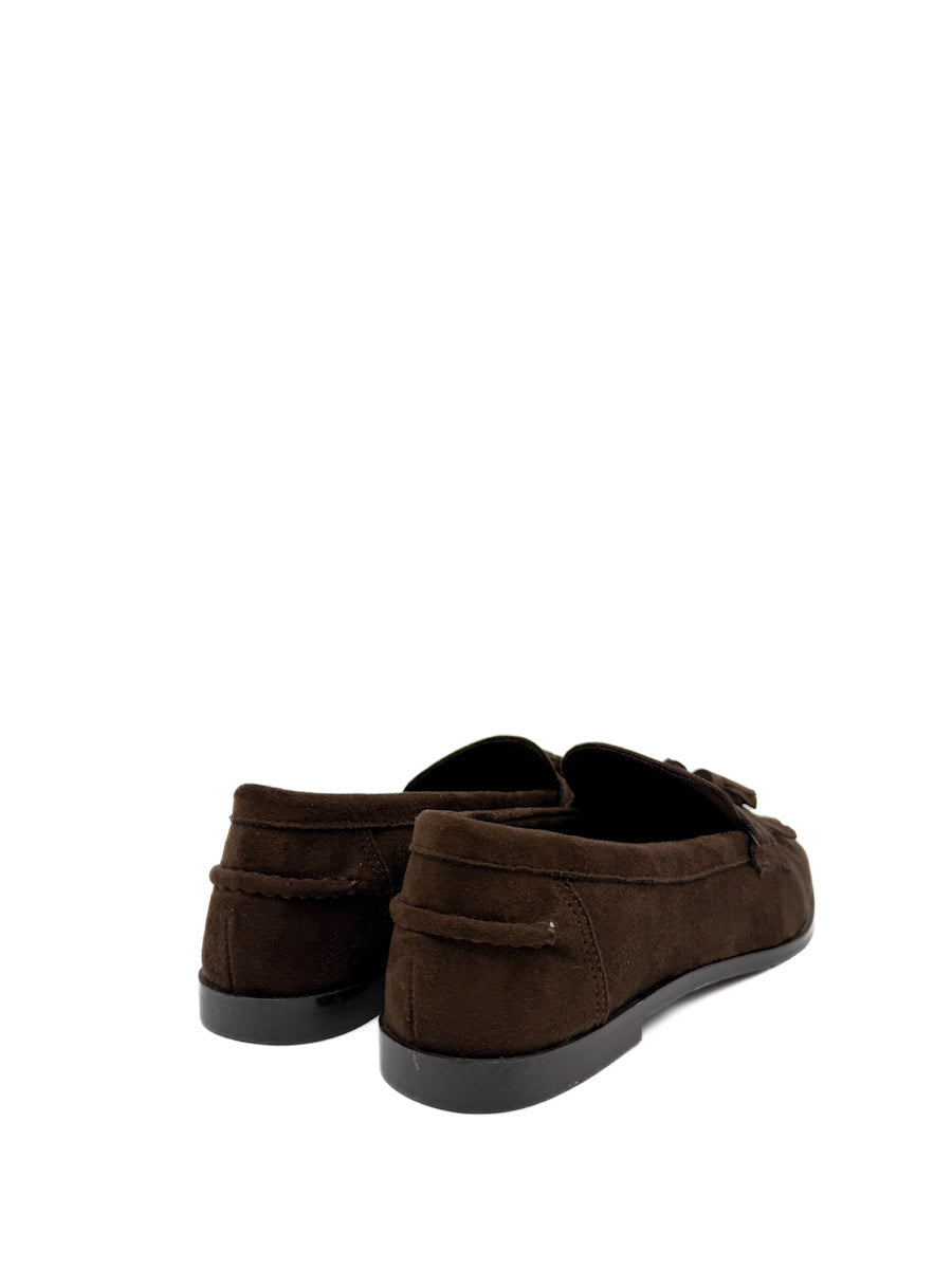 Mocasines de Borlas y Tachuelas Corina M5680