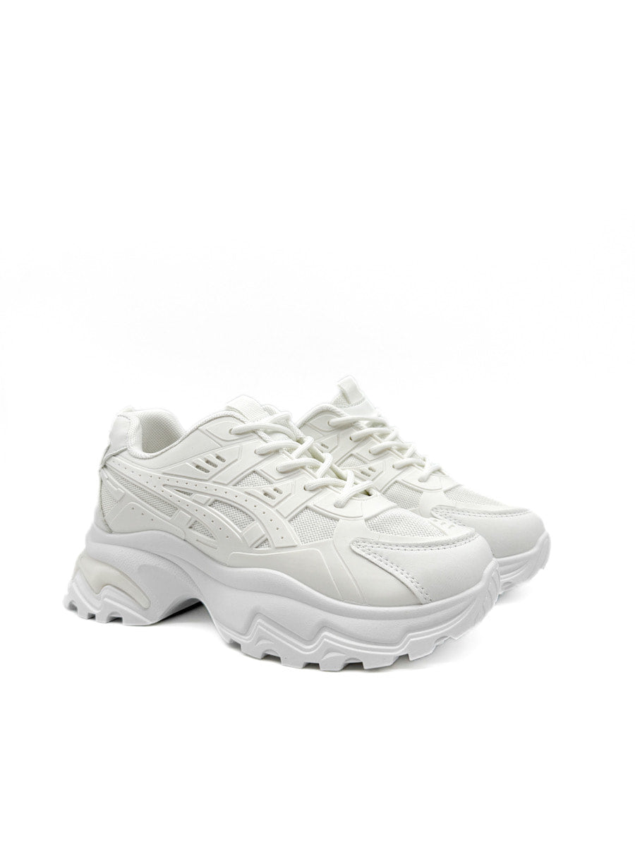 Zapatillas Blanco y Negro: Estilo Urbano con Suela Gruesa