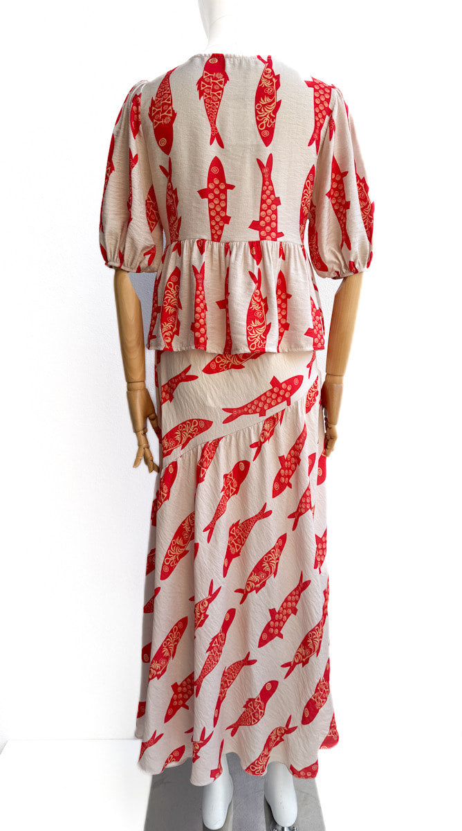 Conjunto peces beige y Rojo