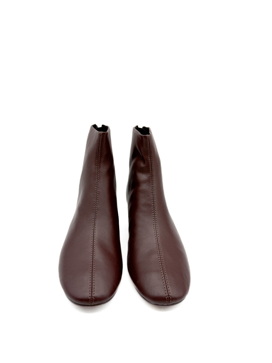 Botines de Tobillo con Tacón Cuadrado  Corina  M5870