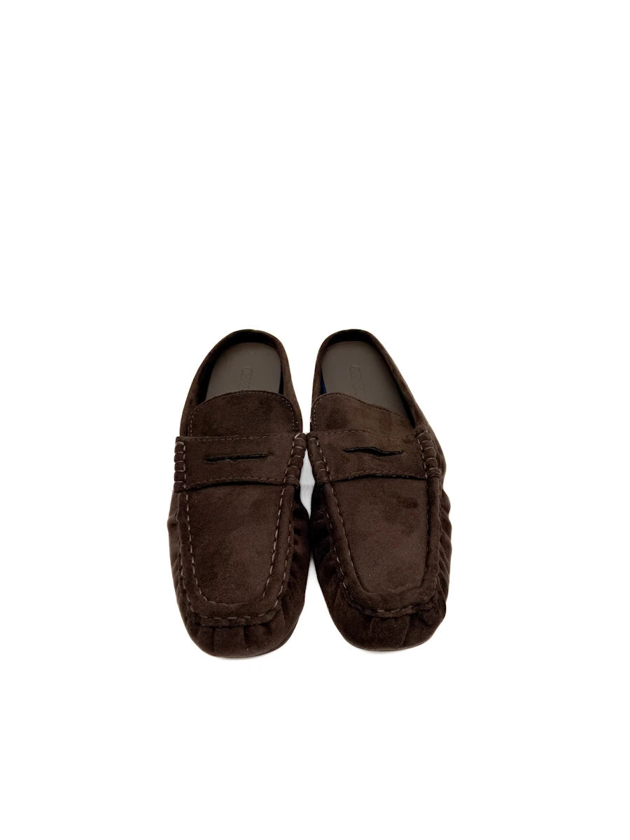 Mules Planos de Antelina Estilo Loafer