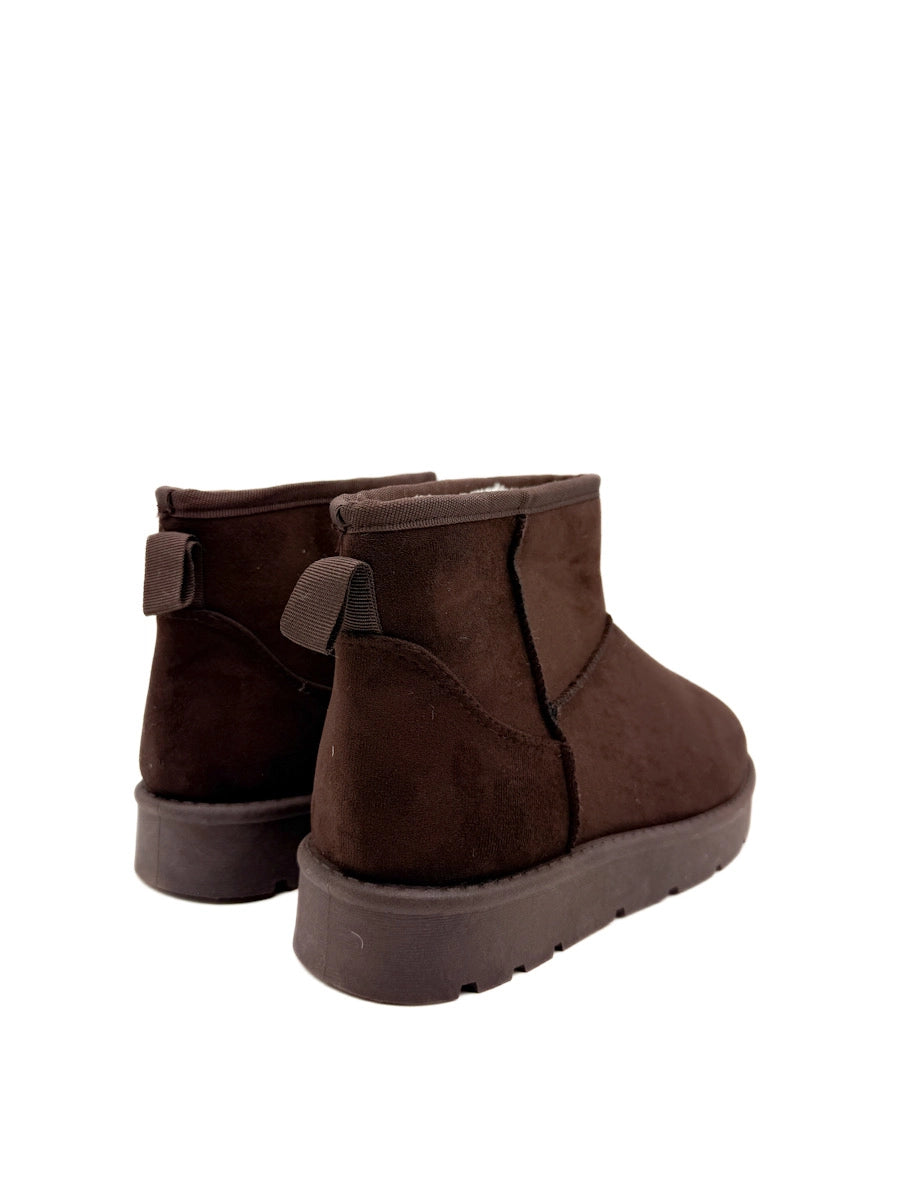 Botín de Antelina Color Marrón con Interior de Pelo