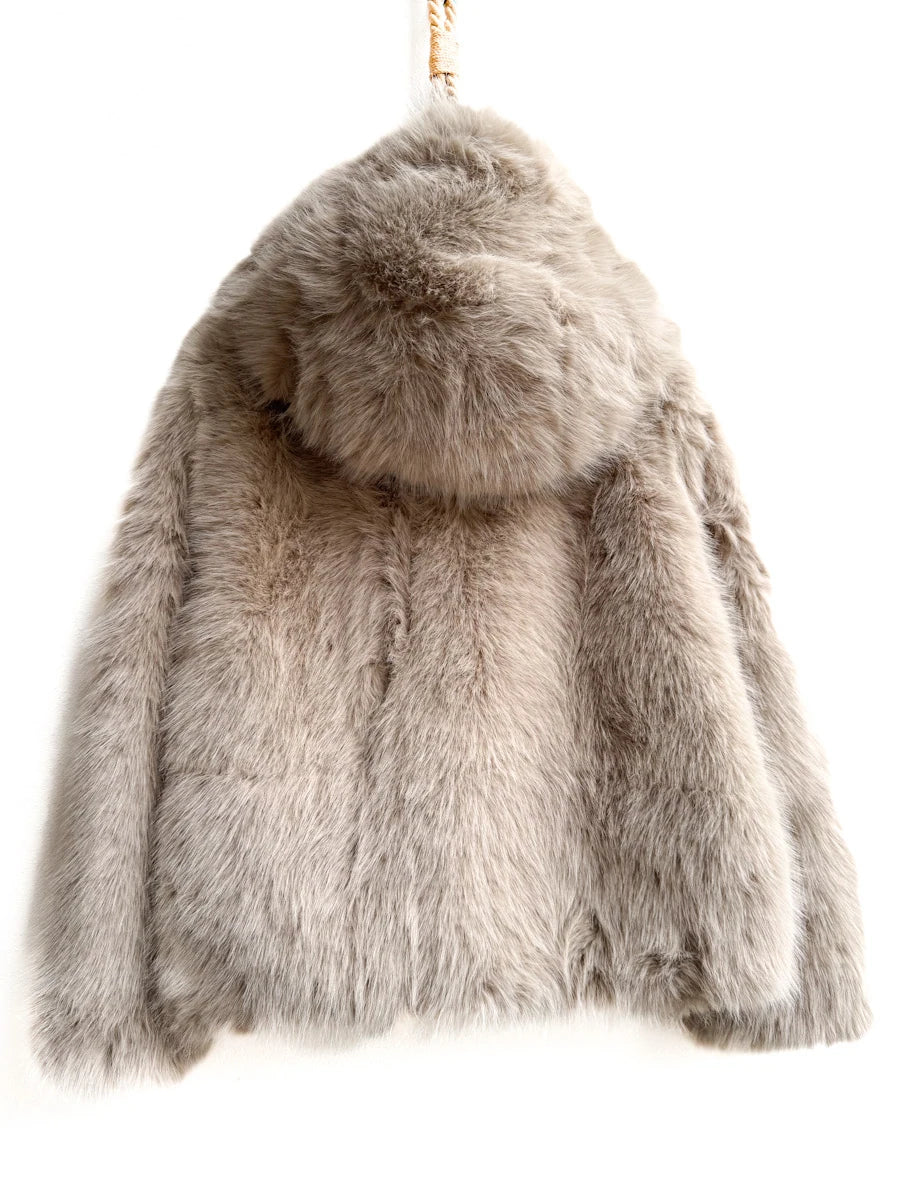 Chaqueta de Pelo Sintético Premium con Cuello Envolvente – Disponible en Marrón y Beige