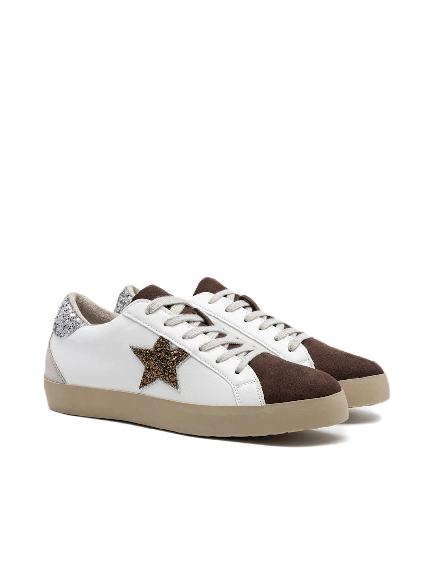 Zapatilla Urbana con Estrella de Purpurina y Puntera de Antelina