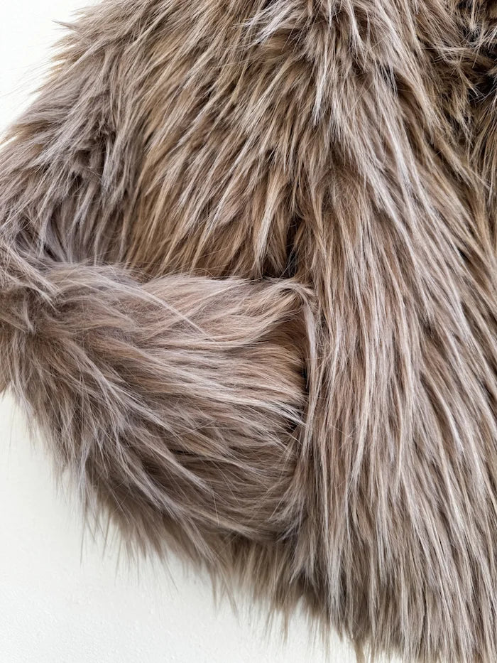 Chaqueta de Pelo Sintético Corta