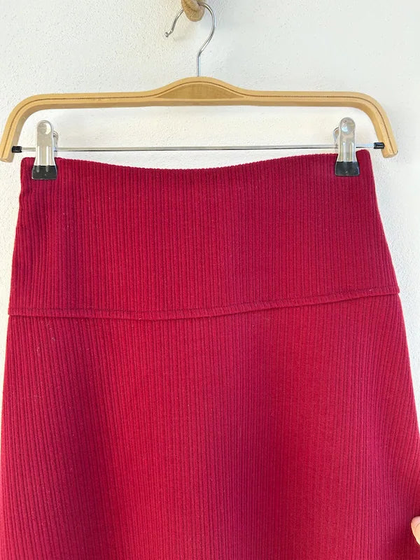 Falda Midi de Tejido Acanalado