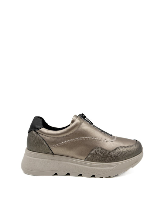 Zapatilla de Plataforma en Tono Metálico con Cremallera Frontal Bronce