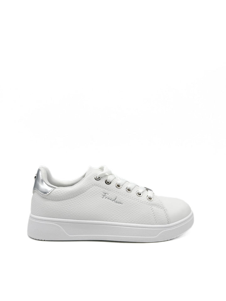 Zapatillas Blancas con Detalles Dorados y Plateados