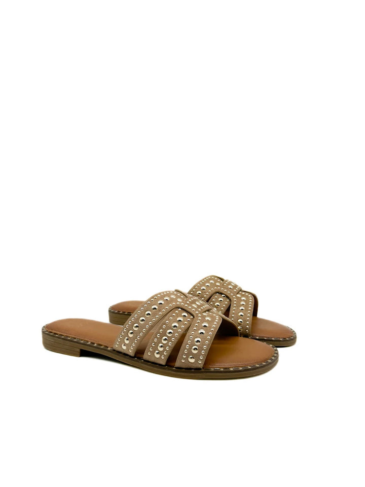 Sandalias Planas Tipo Pala con Tiras en H y Tachuelas Metálicas