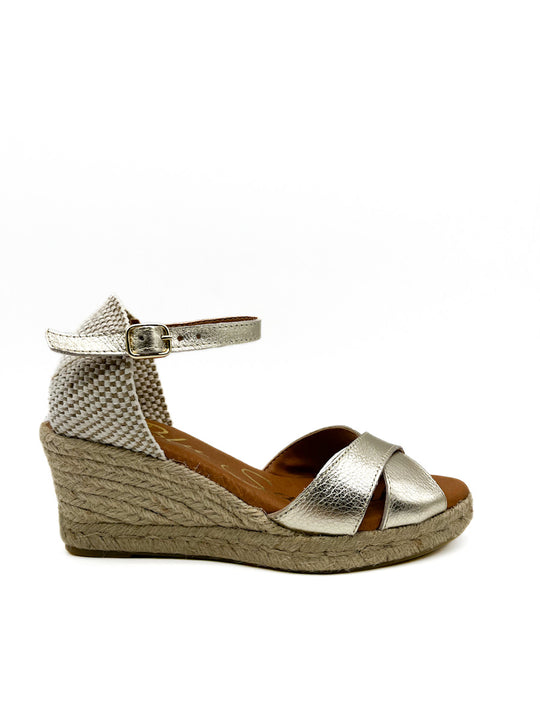 Alpargatas de Piel Cuña Referencia 2402 Oro