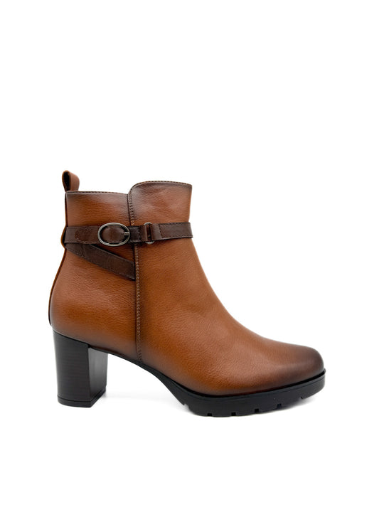 Botines de Tobillo con Tacón y Correa Decorativa Cuero