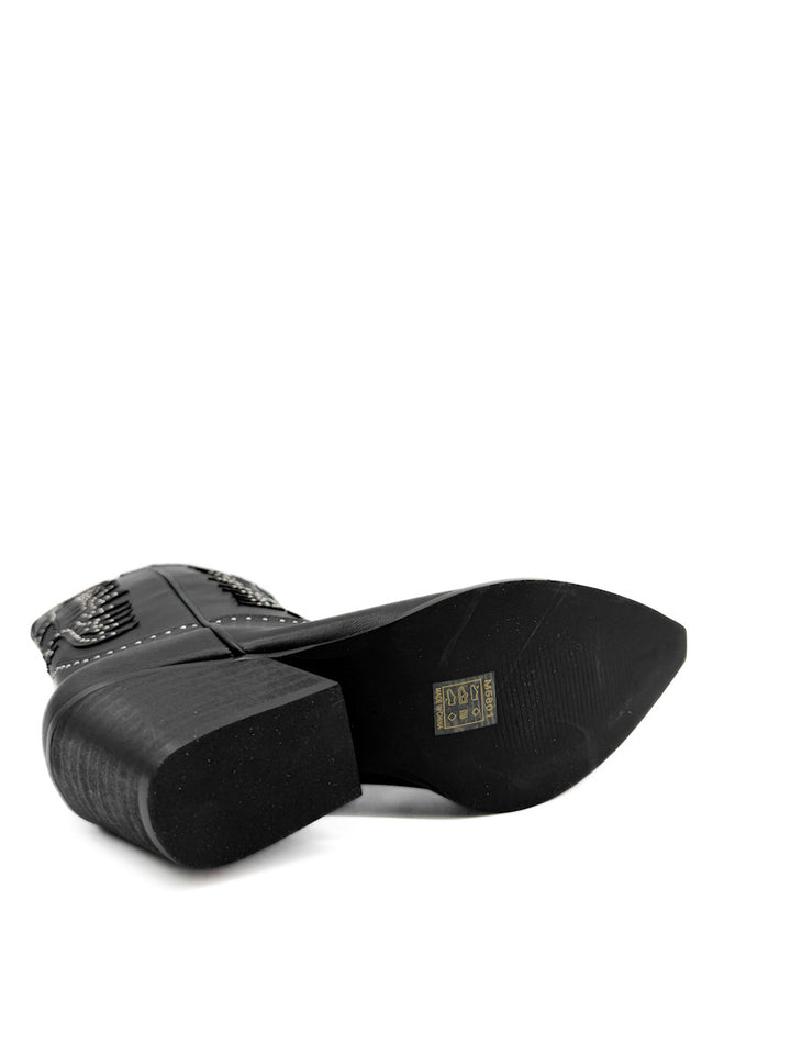 Bota Cowboy Negras con Tachas Detalles Elegantes Corina M 5801