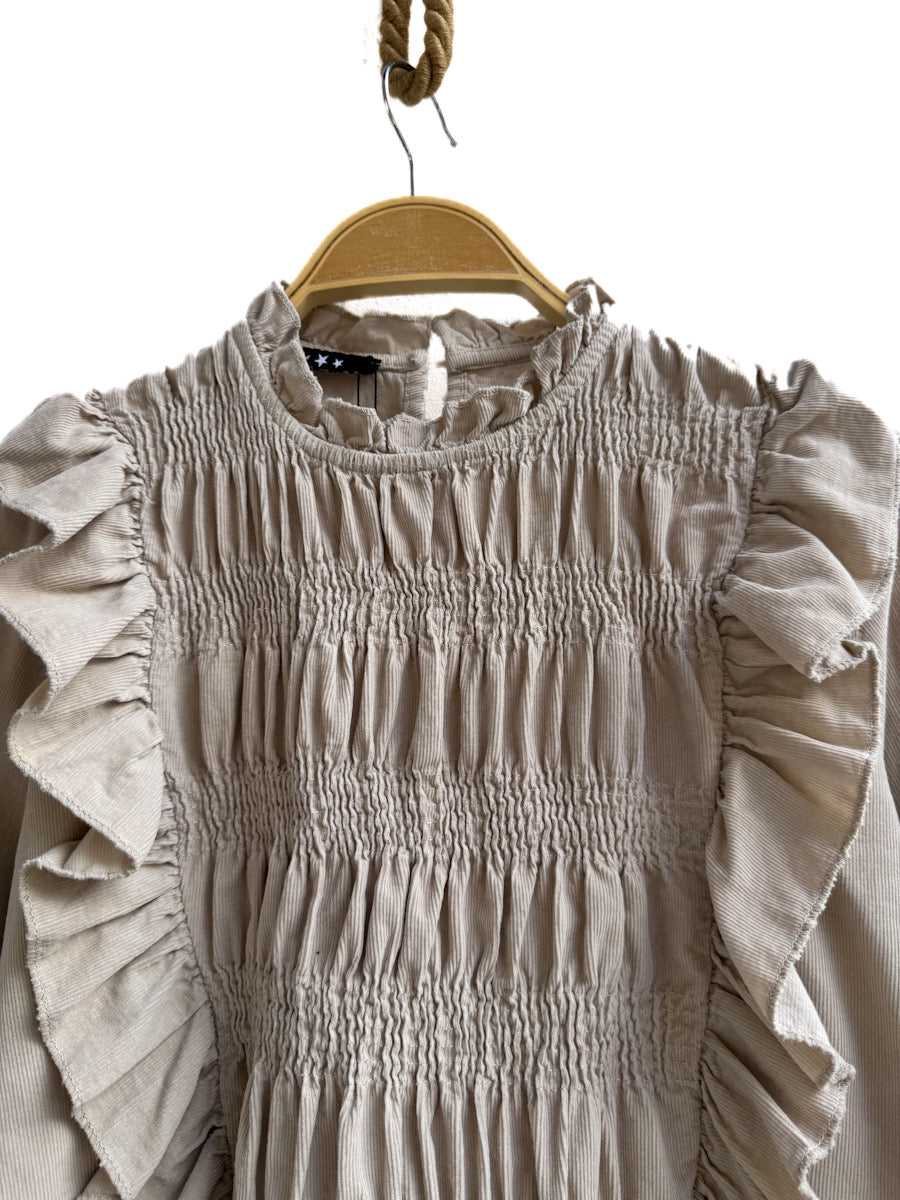 Blusa de Pana con Detalles Románticos