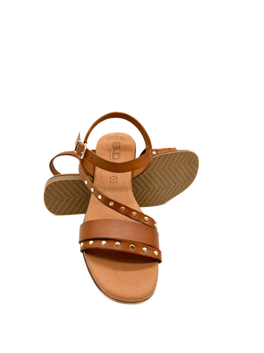 Sandalias de Piel con Tachuelas y Correa Ajustable