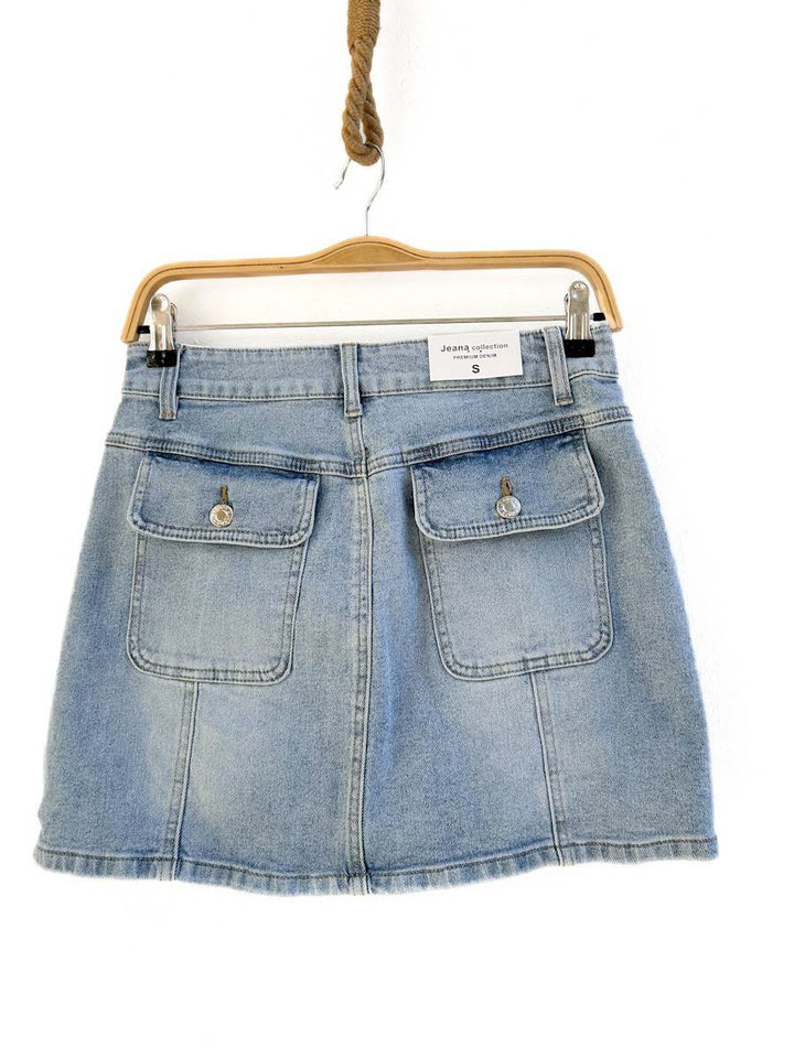 Falda de Mezclilla con Bolsillos y Estilo Cargo