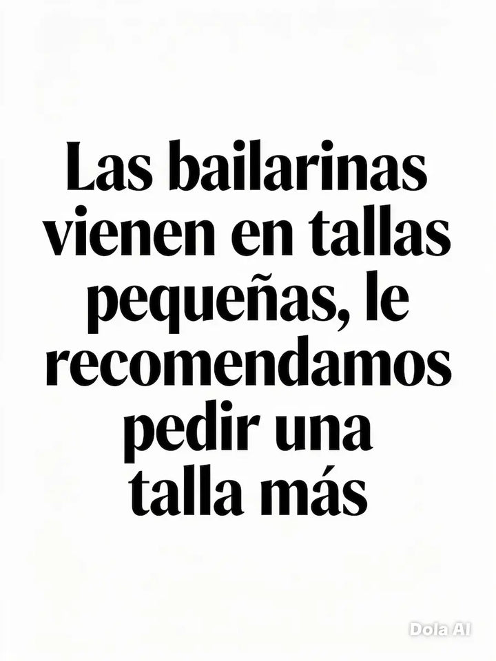 Corina Bailarinas Mary Jane de Ante con Tachuelas Metálicas y Hebilla